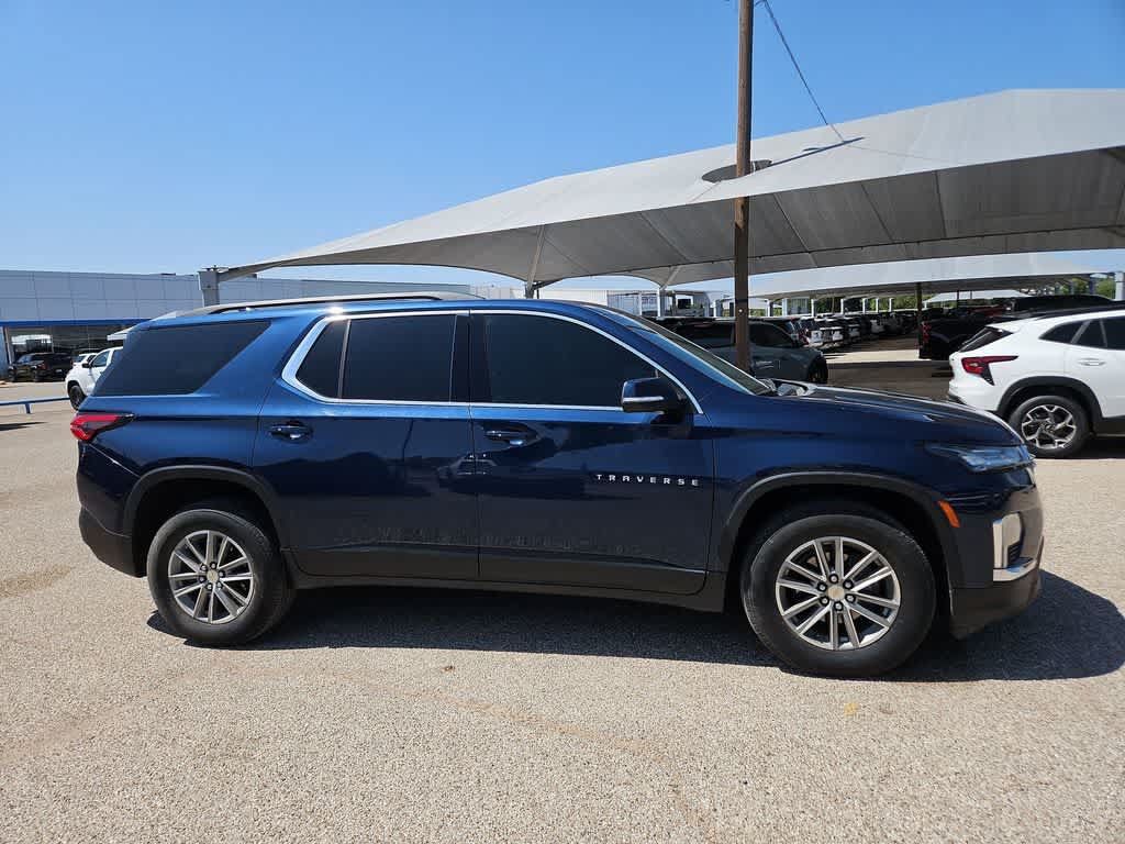 Used 2023 Chevrolet Traverse LT FWD image 9