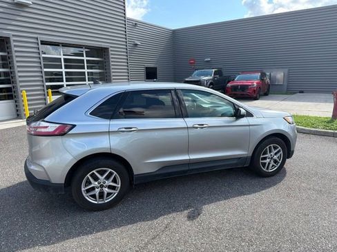 Used 2024 Ford Edge SEL AWD/4WD image 4