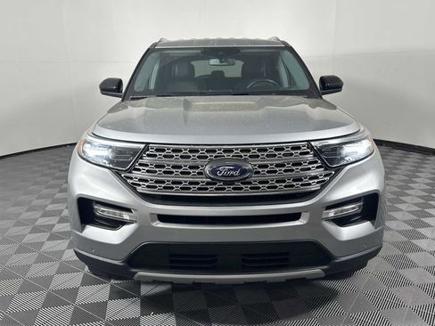Used 2023 Ford Explorer Limited RWD image 2