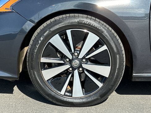 Certified 2022 Nissan Altima 2.5 SV image 25