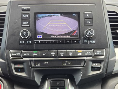 Used 2019 Honda Odyssey LX image 26