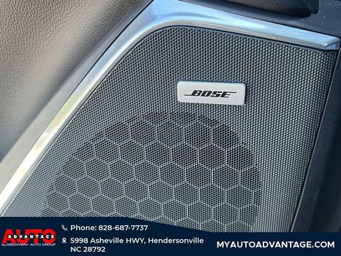 Used 2016 Cadillac Escalade Premium image 24