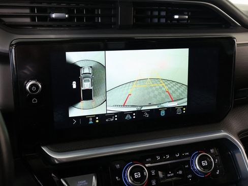 Used 2022 GMC Sierra 1500 Denali image 6