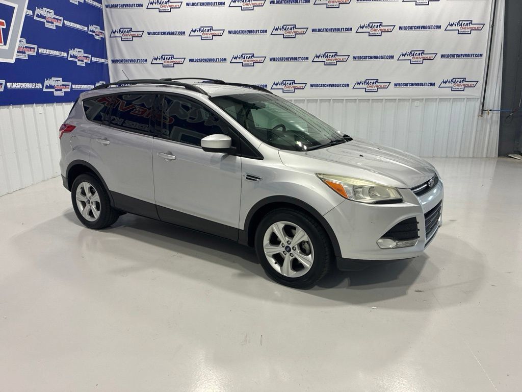 Used 2013 Ford Escape SE FWD image 9