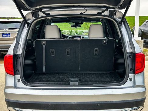 Used 2017 Honda Pilot Elite image 34