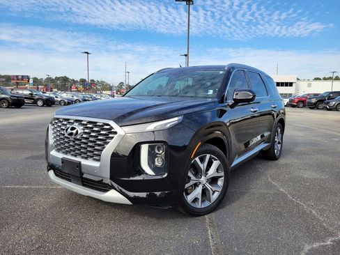 Used 2021 Hyundai Palisade Limited image 1