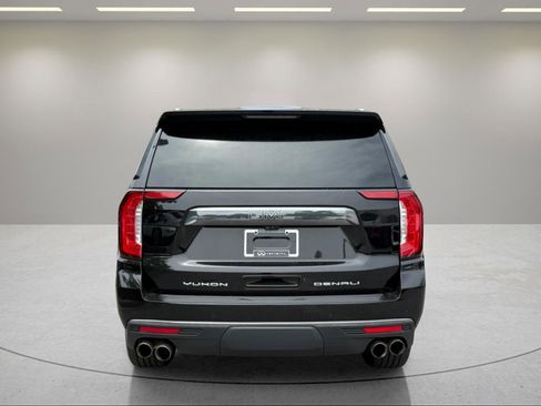Used 2023 GMC Yukon Denali Ultimate AWD/4WD image 10