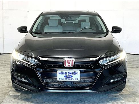 Used 2018 Honda Accord EX image 3