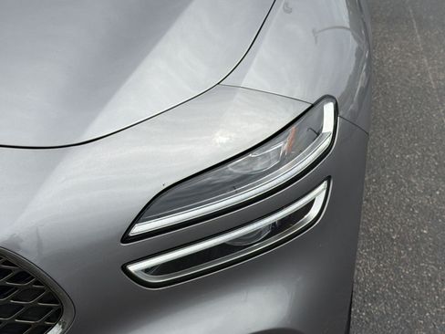 Used 2026 Genesis G70 2.5T RWD image 12