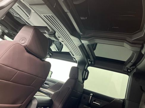 New 2026 GMC Hummer EV 4x4 Crew Cab image 11