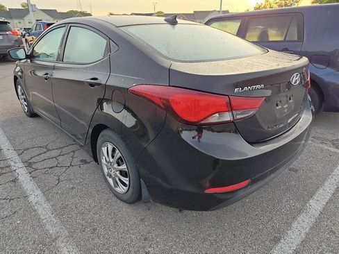 Used 2016 Hyundai Elantra SE FWD image 5