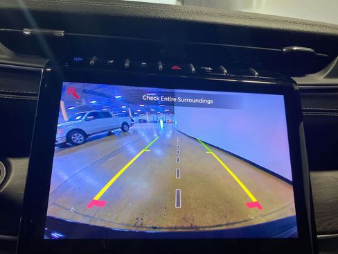 Used 2024 Jeep Grand Cherokee Limited 4xe image 19