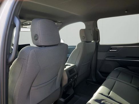 New 2026 GMC Sierra EV Elevation image 18