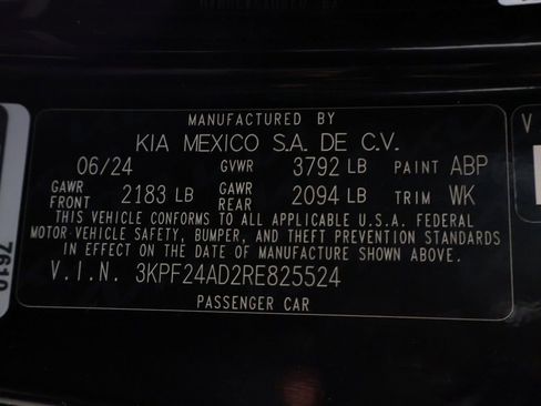 Used 2024 Kia Forte LXS w/ LXS Technology Package FWD image 47