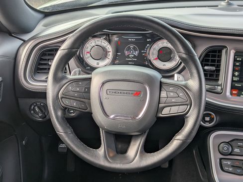 Used 2022 Dodge Challenger R/T Scat Pack w/ T/A Package image 19