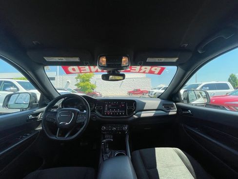 Used 2025 Dodge Durango GT AWD/4WD image 26