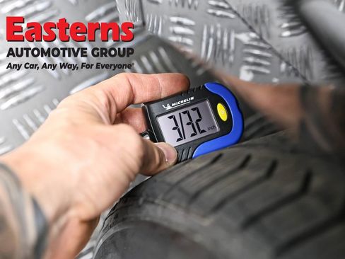 Used 2018 Mercedes-Benz E 300 4MATIC image 29