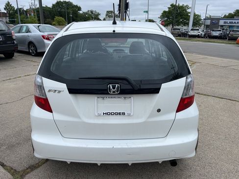 Used 2010 Honda Fit image 6