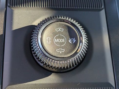 New 2026 GMC Hummer EV 4x4 Crew Cab image 16