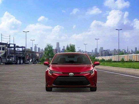 New 2026 Toyota Corolla LE FWD image 17