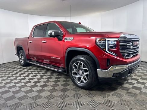 Used 2023 GMC Sierra 1500 SLT w/ SLT Convenience Package image 2