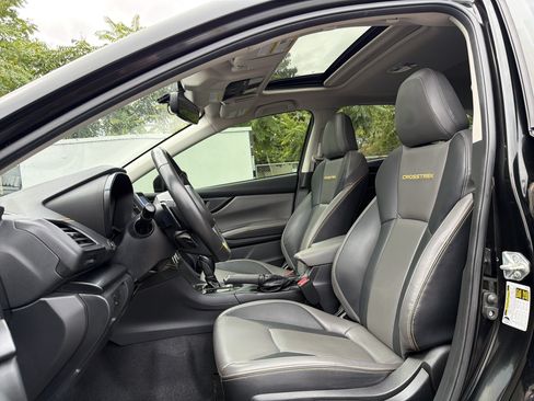 Used 2021 Subaru Crosstrek 2.5i Sport w/ Moonroof Package AWD/4WD image 8