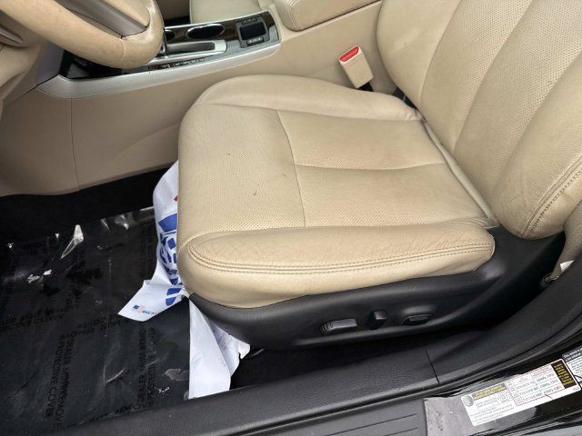 Used 2015 Nissan Altima 3.5 SL FWD image 13