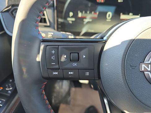 New 2026 Nissan Kicks SR w/ SR Premium Package image 19