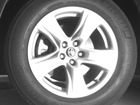 Used 2025 Toyota Highlander LE image 12