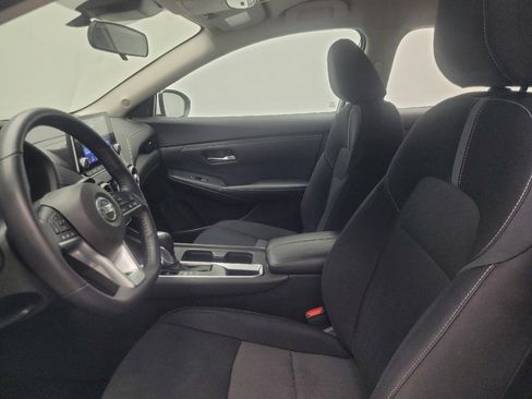 Used 2021 Nissan Sentra SV FWD image 17