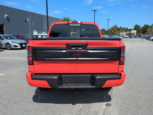New 2026 Nissan Frontier PRO-4X w/ Pro-4x Convenience Package image 5
