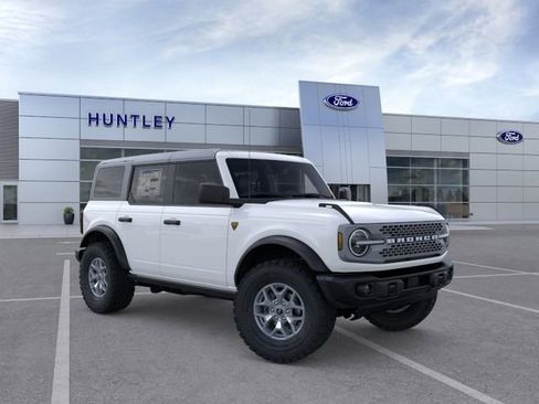 New 2025 Ford Bronco Badlands AWD/4WD image 7