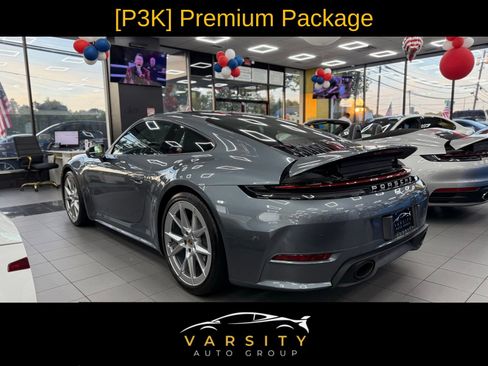 Used 2025 Porsche 911 Carrera image 4