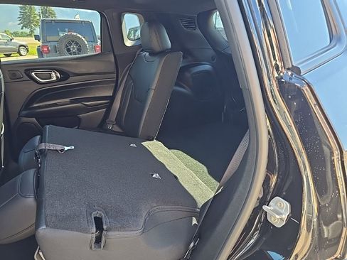 New 2025 Jeep Compass Limited w/ High Altitude Package image 21