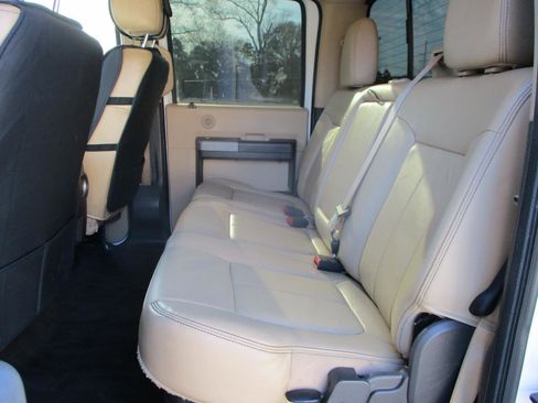 Used 2013 Ford F350 Lariat w/ FX4 Off Road Pkg image 13