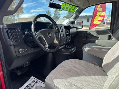 Used 2019 Chevrolet Express 2500 w/ Driver Convenience Package image 24