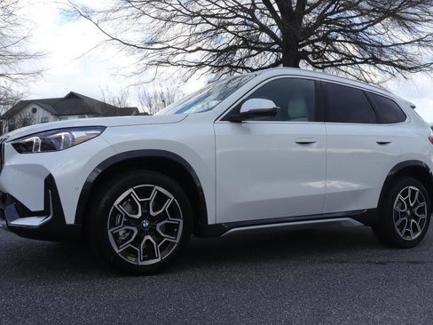 New 2026 BMW X1 xDrive28i w/ Technology Package image 1