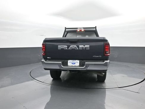 Used 2026 RAM 2500 Tradesman AWD/4WD image 7