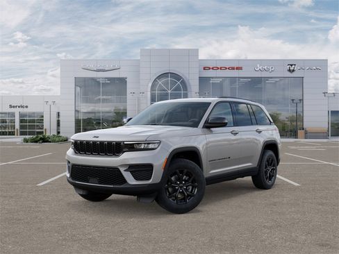 New 2025 Jeep Grand Cherokee Altitude image 1