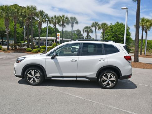 Used 2020 Subaru Forester Touring w/ Popular Package #2 AWD/4WD image 5