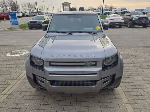 Certified 2023 Land Rover Defender 130 X-Dynamic SE image 2