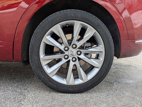 Used 2023 Buick Envision Avenir image 34