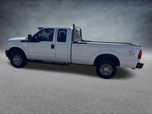 Used 2015 Ford F250 XL AWD/4WD image 3