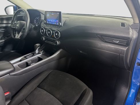 Used 2022 Nissan Sentra SV image 30