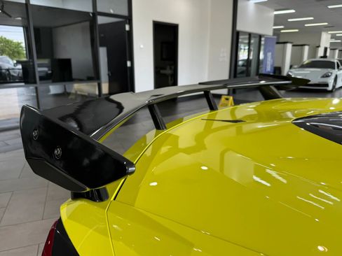 Used 2023 Chevrolet Corvette Stingray Coupe w/ Z51 Performance Package RWD image 42