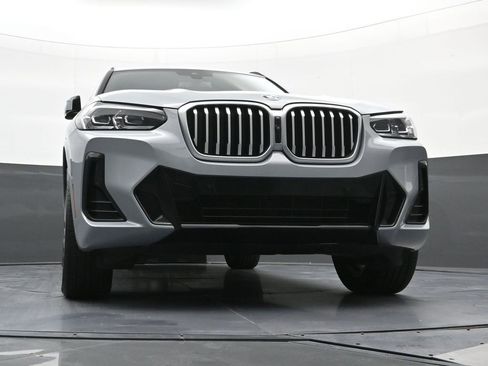 Used 2024 BMW X3 xDrive30i w/ Premium Package image 23