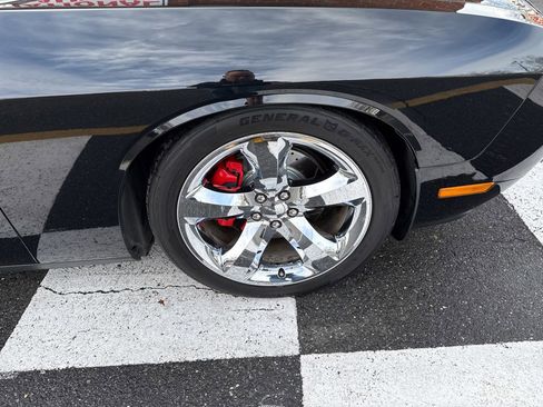 Used 2013 Dodge Challenger R/T Plus image 12