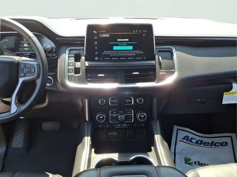 Used 2022 Chevrolet Tahoe RST AWD/4WD image 13