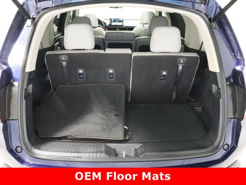 Used 2025 Honda Pilot Touring image 35