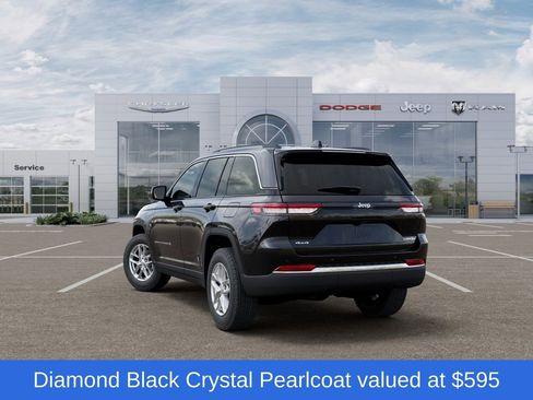 New 2026 Jeep Grand Cherokee Laredo X AWD/4WD image 3